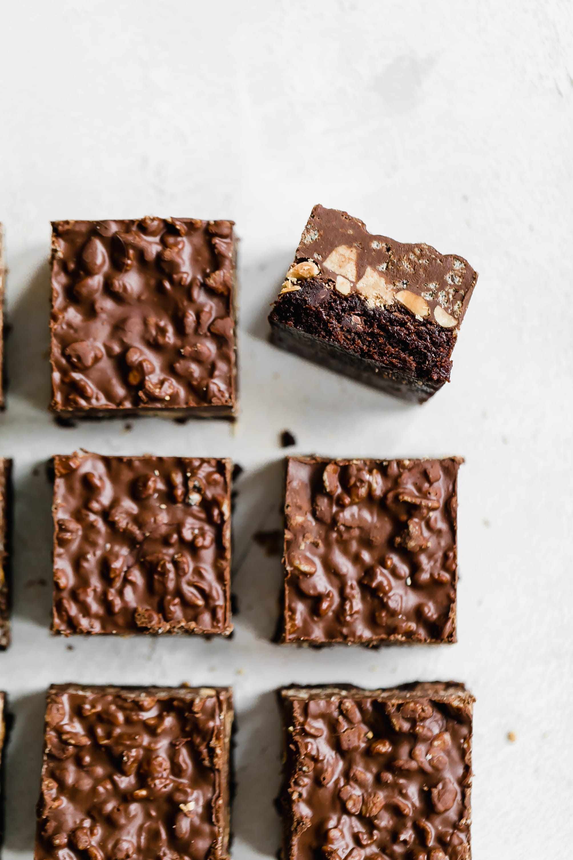 better than crack brownies I howsweeteats.com #brownies #chocolate #peanutbutter