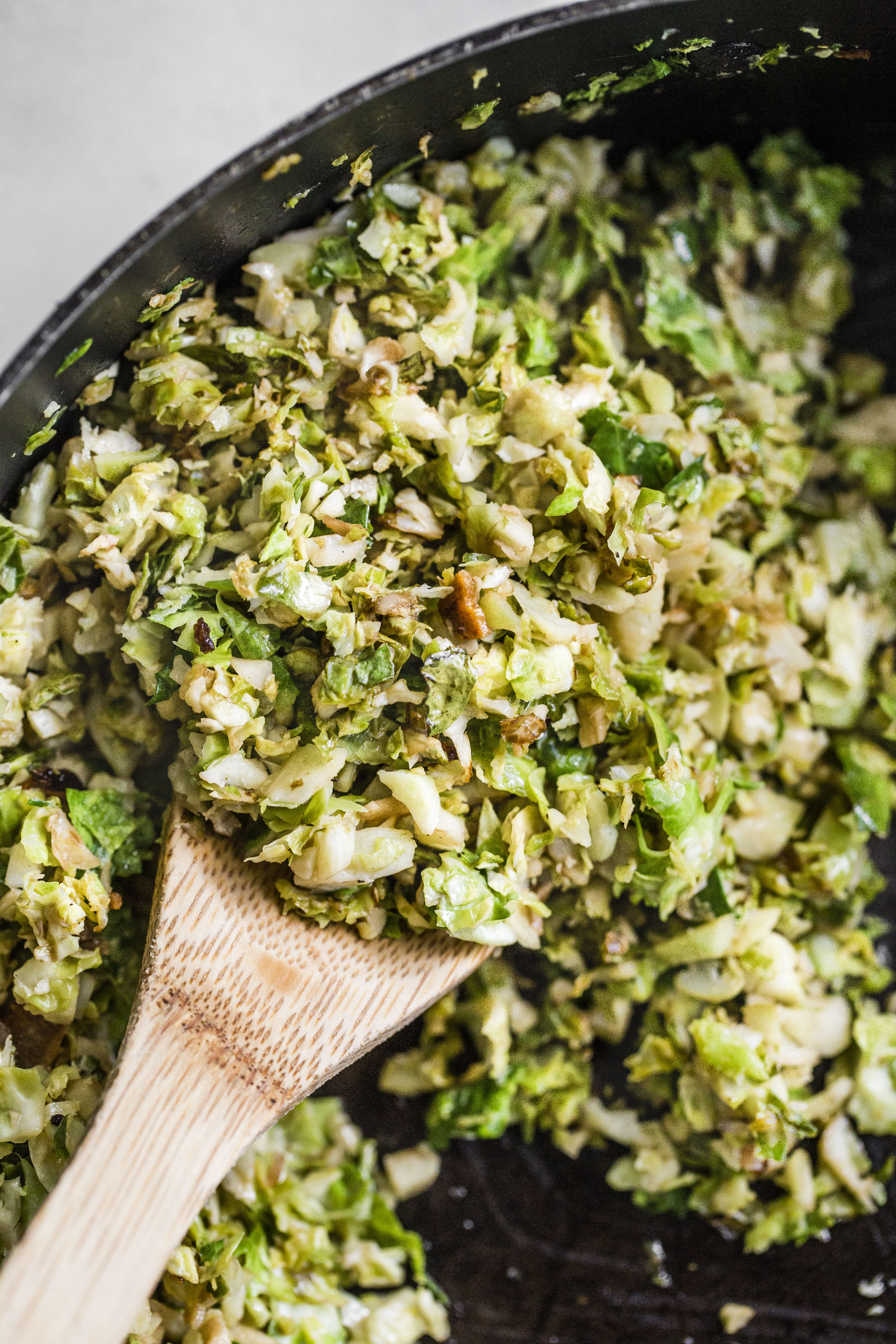 shredded brussels sprouts salad I howsweeteats.com