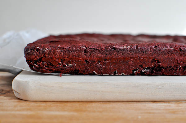 Red Velvet Brownies with White Chocolate Frosting I howsweeteats.com