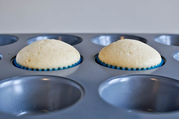 how to make cupcakes from scratch