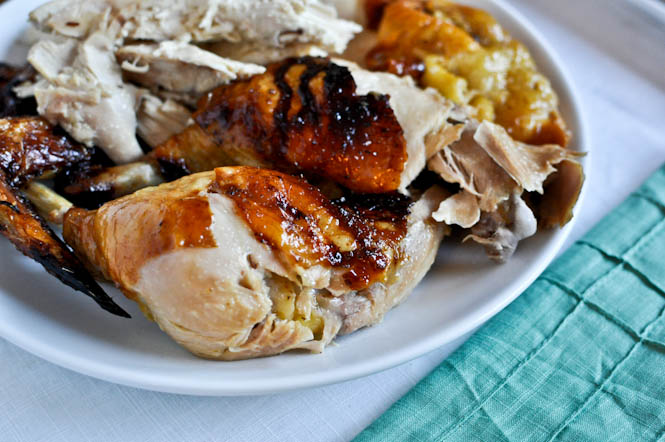 Brown Sugar Butter Roasted Chicken I howsweeteats.com