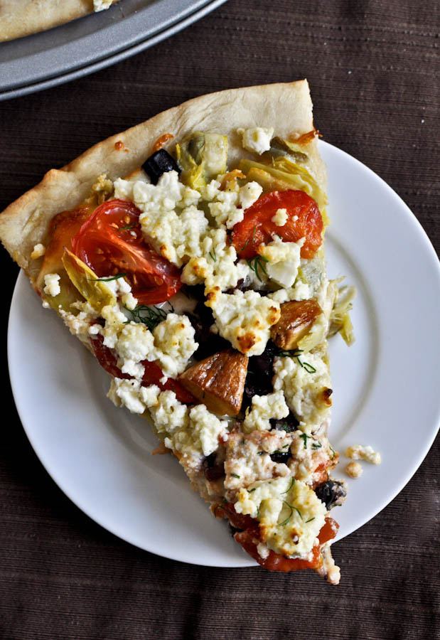 Greek Pizza I howsweeteats.com
