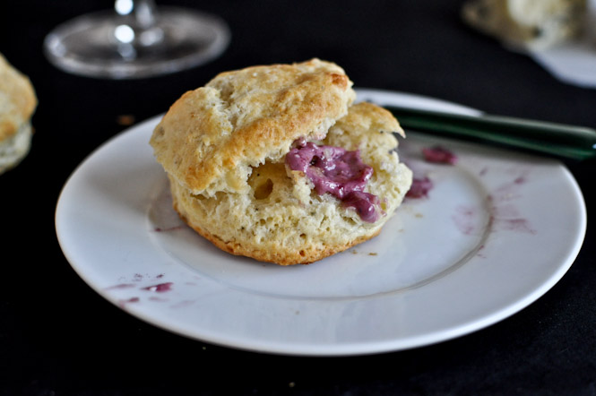 Blue Cheese Biscuits with Pinot Noir Butter I howsweeteats.com