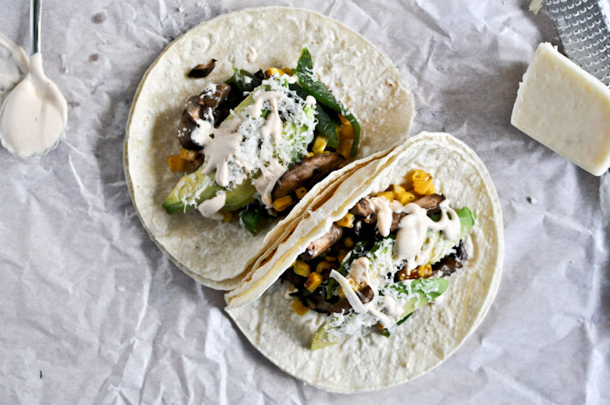 Grilled Corn, Mushroom + Roasted Poblano Tacos with Chipotle Crema I howsweeteats.com