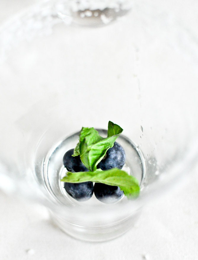 Roasted Blueberry Basil Margaritas I howsweeteats.com