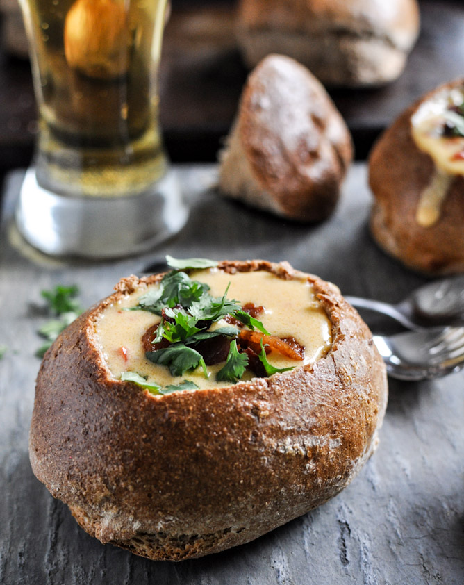 Beer Cheese Soup in Easy Homemade Whole Wheat Bread Bowls I howsweeteats.com