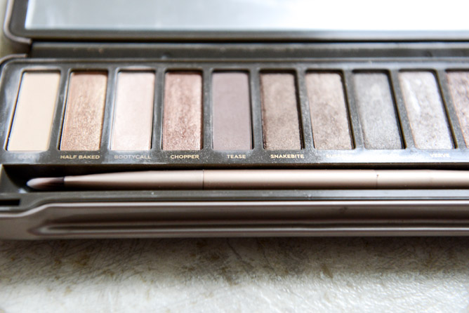 urban decay naked 2 palette I howsweeteats.com