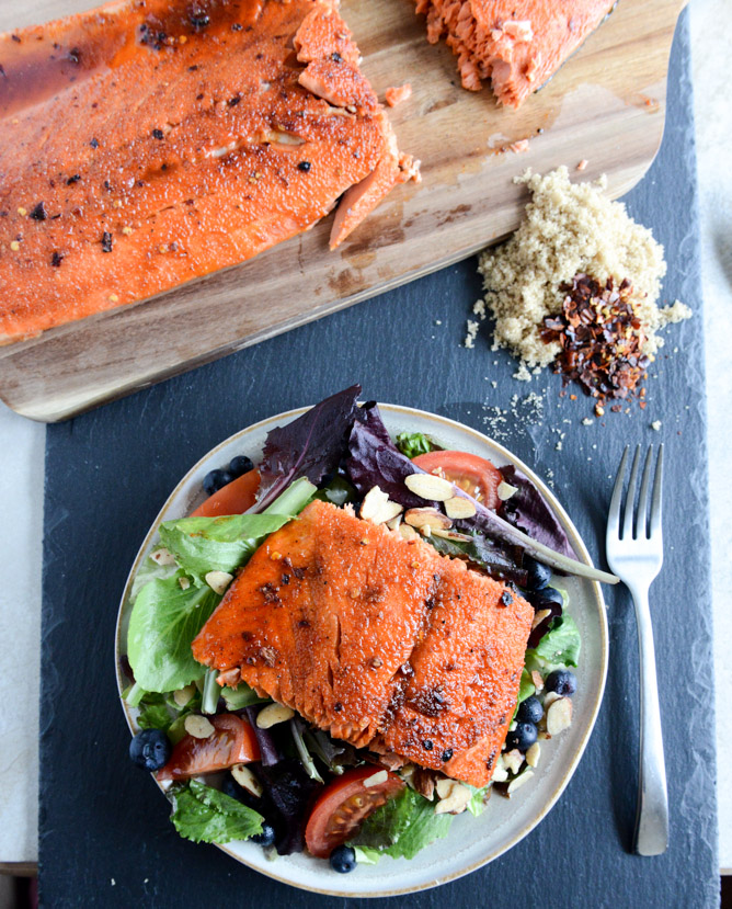 Broiled Spicy Brown Sugar Salmon I howsweeteats.com