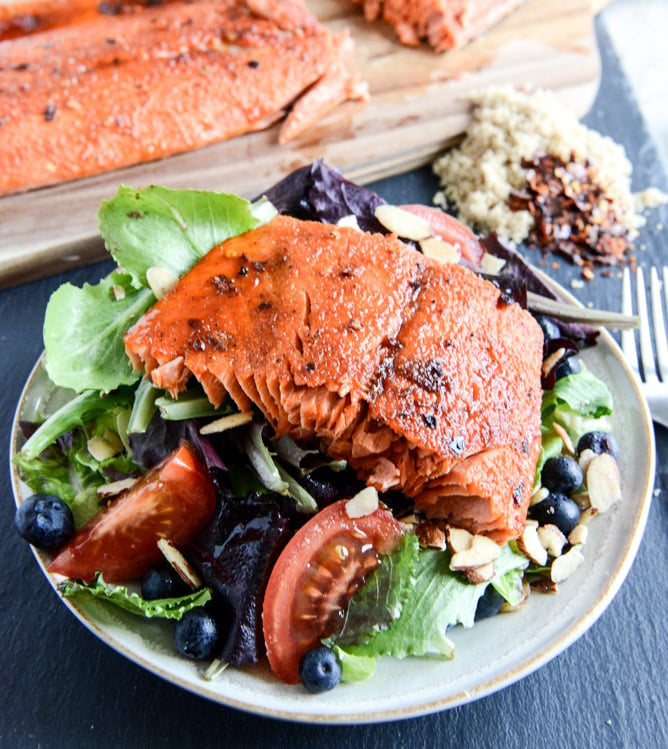 Broiled Spicy Brown Sugar Salmon I howsweeteats.com