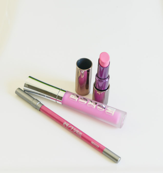 Urban Decay Lipstick in Obsessed, Buxom Lipgloss in Lavender Cosmo, Urban Decay Lip Pencil in Obsessed I howsweeteats.com