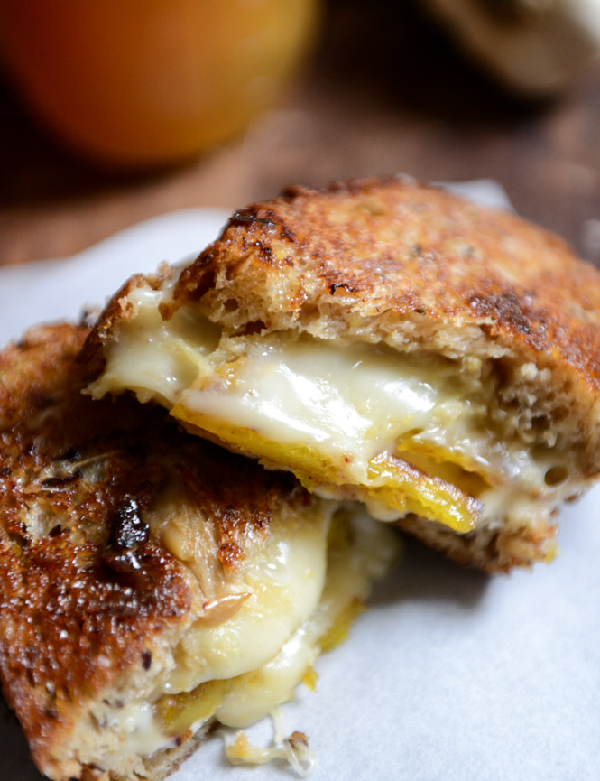 Caramelized Butternut Squash, Roasted Garlic + Coconut Butter Grilled Cheese I howsweeteats.com