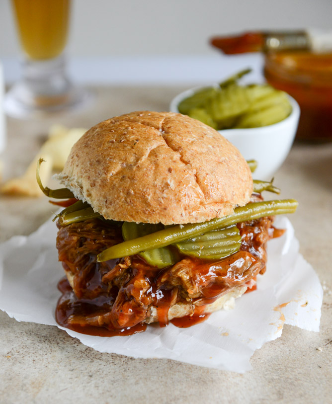 saucy pulled pork sandwiches I howsweeteats.com