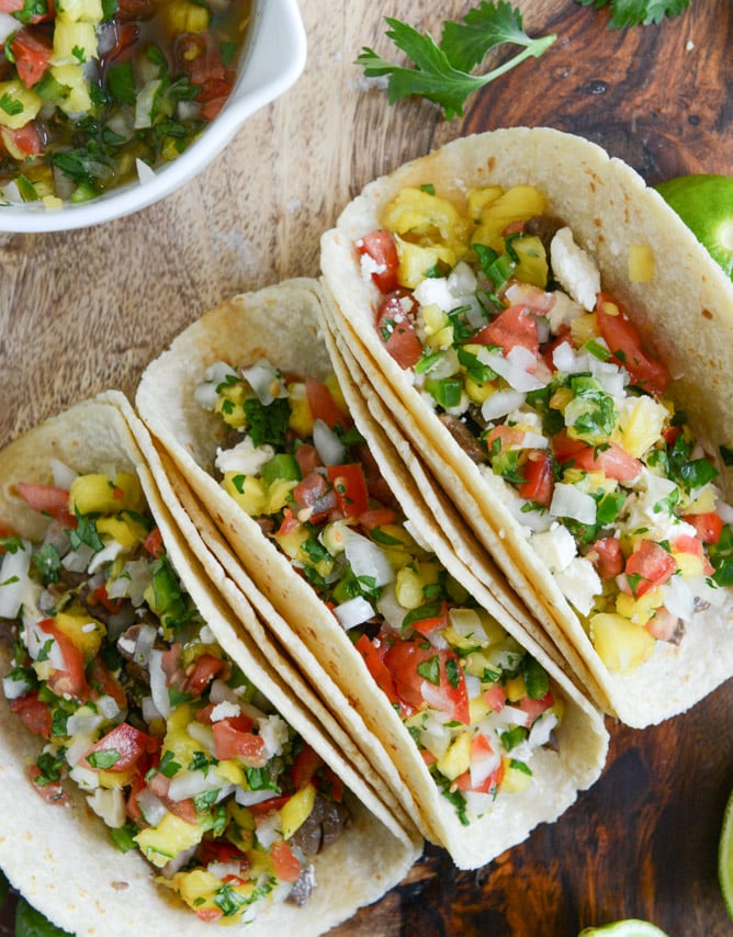 ginger garlic steak tacos with pineapple pico I howsweeteats.com