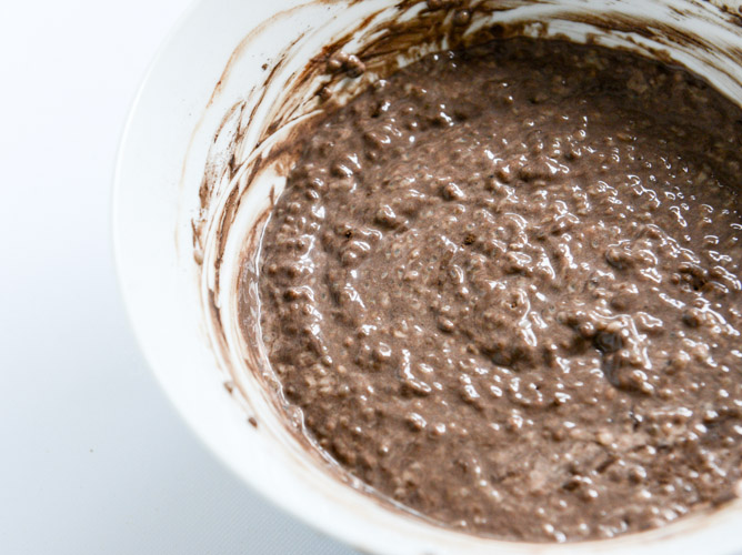 whipped double chocolate chip chia pudding I howsweeteats.com