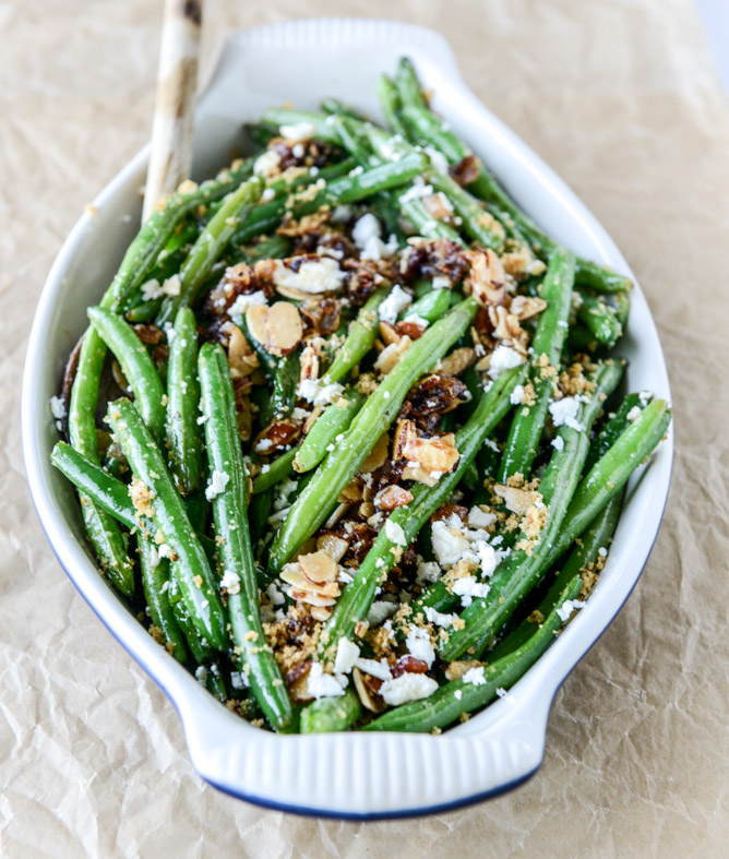 loaded skillet toasted green beans I howsweeteats.com