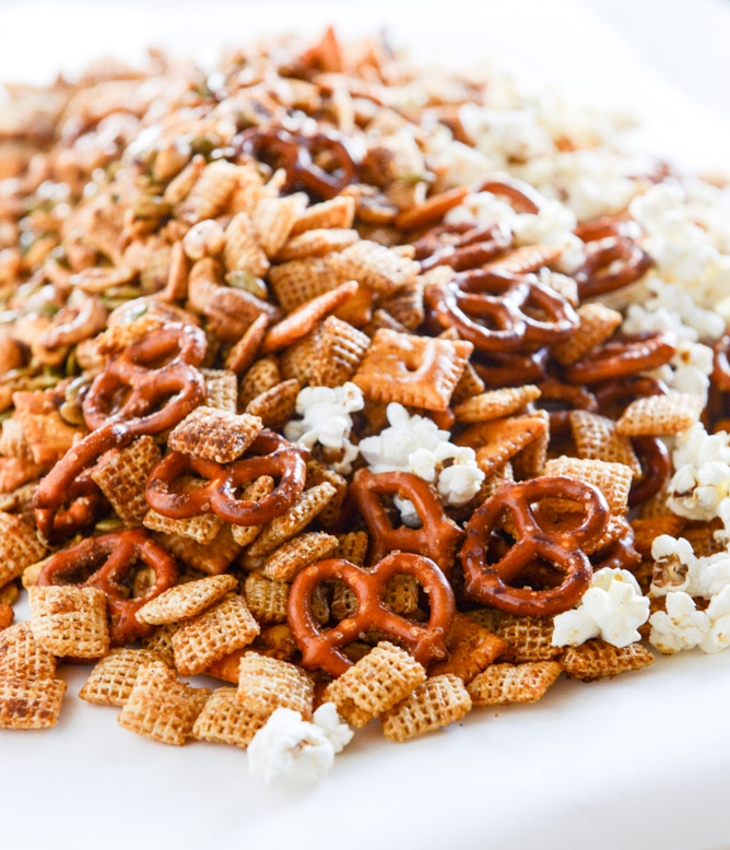 The Most Addicting Homemade Snack Mix