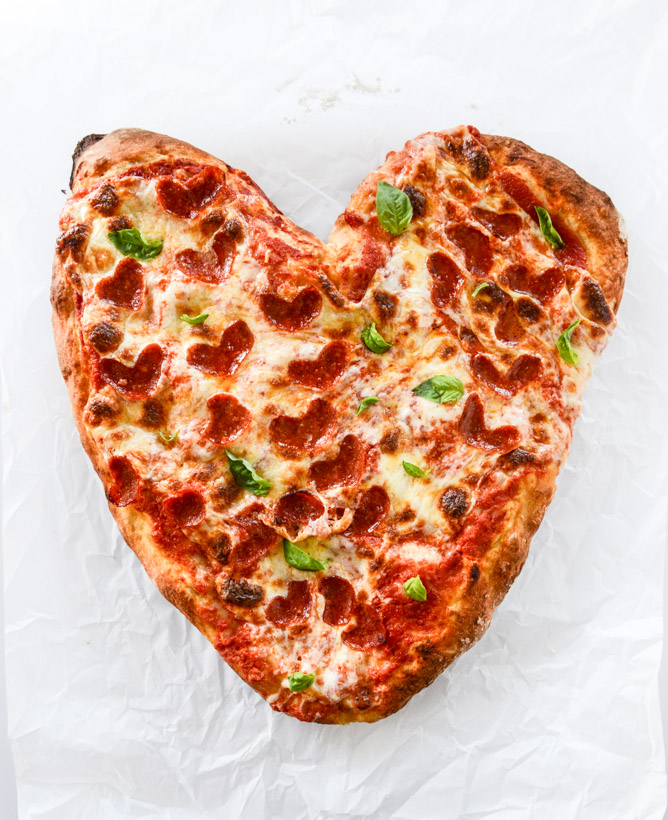how to make a heart shaped pepperoni pizza I howsweeteats.com