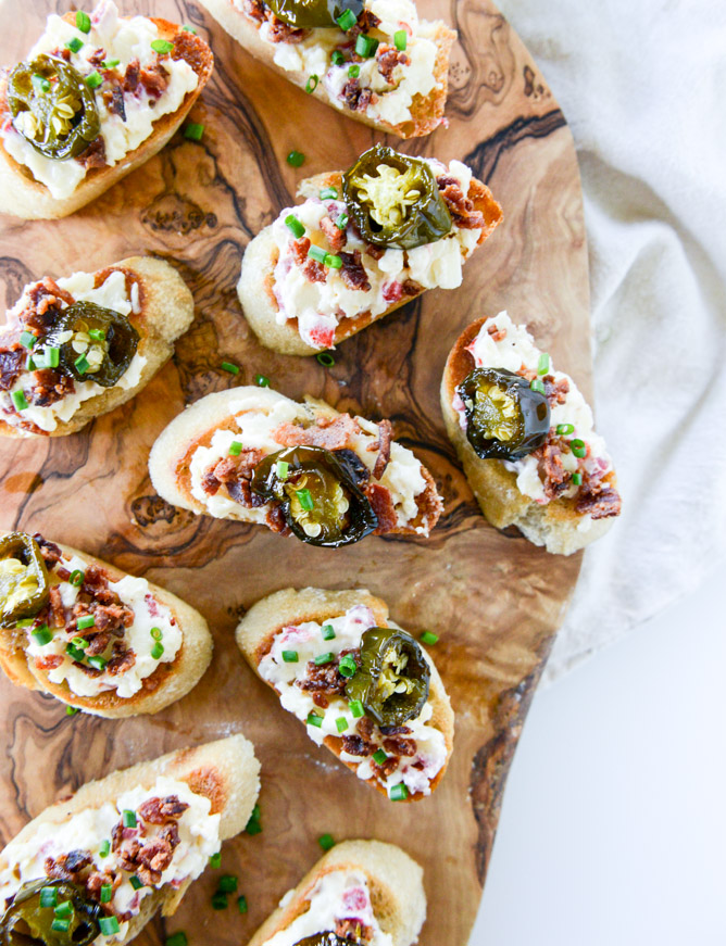 bacon ciabatta crostini with pimento cheese and candied jalapeños I howsweeteats.com