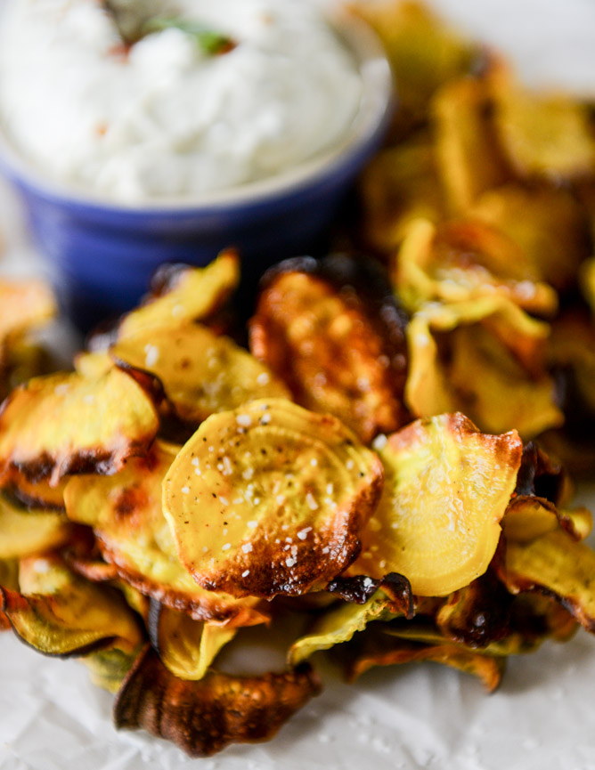 golden beet chips with spicy goat cheese dip I howsweeteats.com