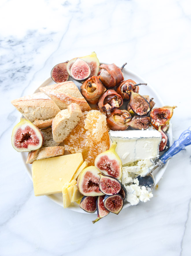 roasted goat cheese stuffed figs + an easy summer cheese plate I howsweeteats.com
