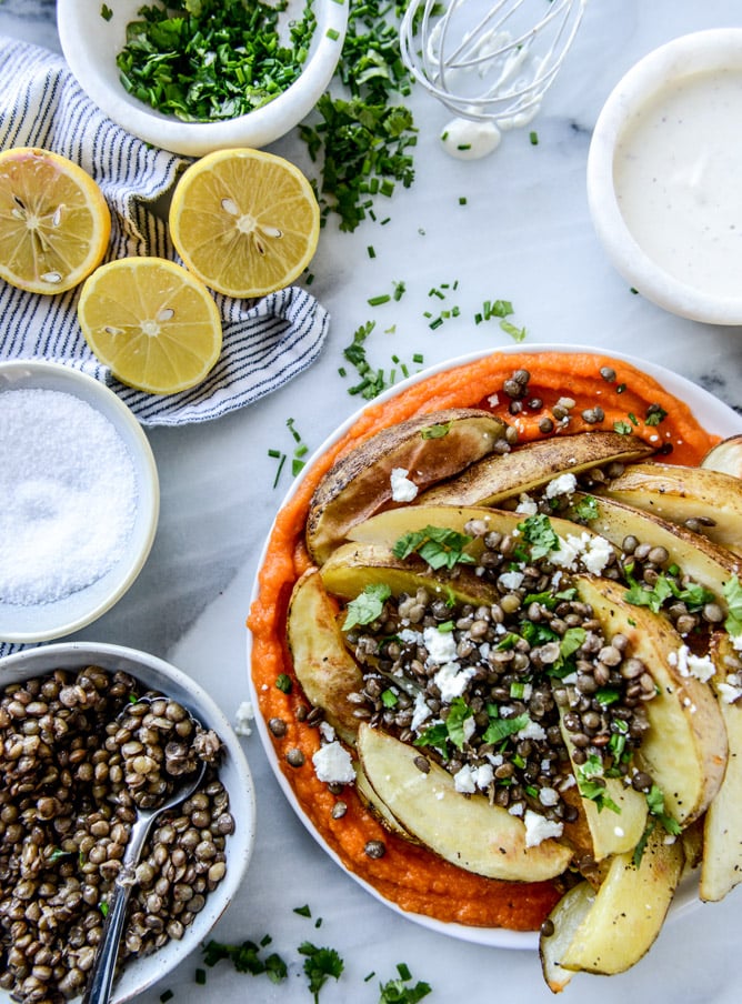 crispy roasted potato wedges with lentils, squash and goat cheese I howsweeteats.com