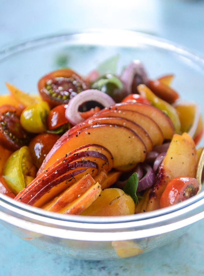 marinated tomato peach salad with herb butter toast I howsweeteats.com