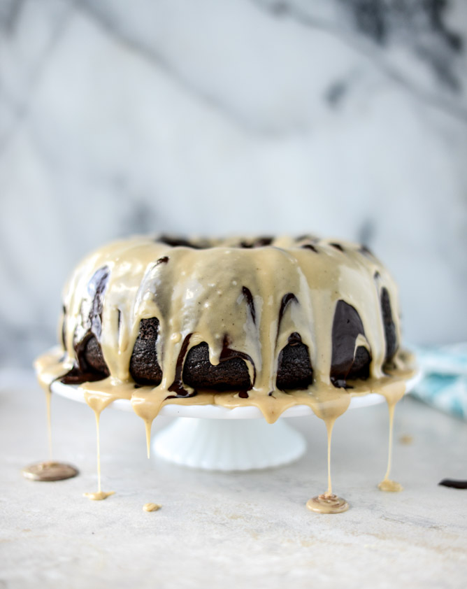 chocolate fudge cake with caramel cream icing I howsweeteats.com