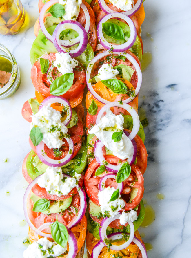 Tomato, Avocado and Burrata Garlic Toast and 10 favorite recipes for Memorial Day Weekend I howsweeteats.com 