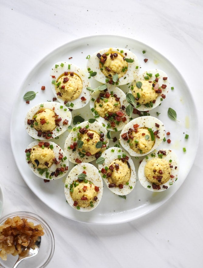 french onion deviled eggs I howsweeteats.com #deviledeggs #frenchonion #easter #egg #recipes