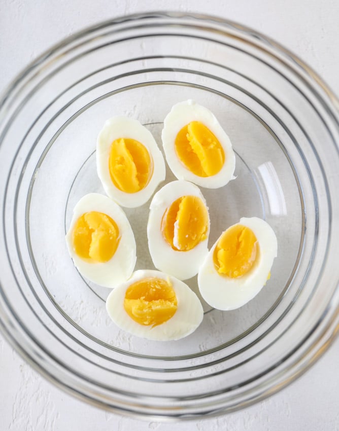best ever egg salad I howsweeteats.com #eggsalad #recipes #eggs #greekyogurt