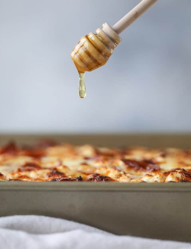 hot honey goat cheese pepperoni pizza I howsweeteats.com #detroitstyle #pepperoni #pizza #goatcheese 