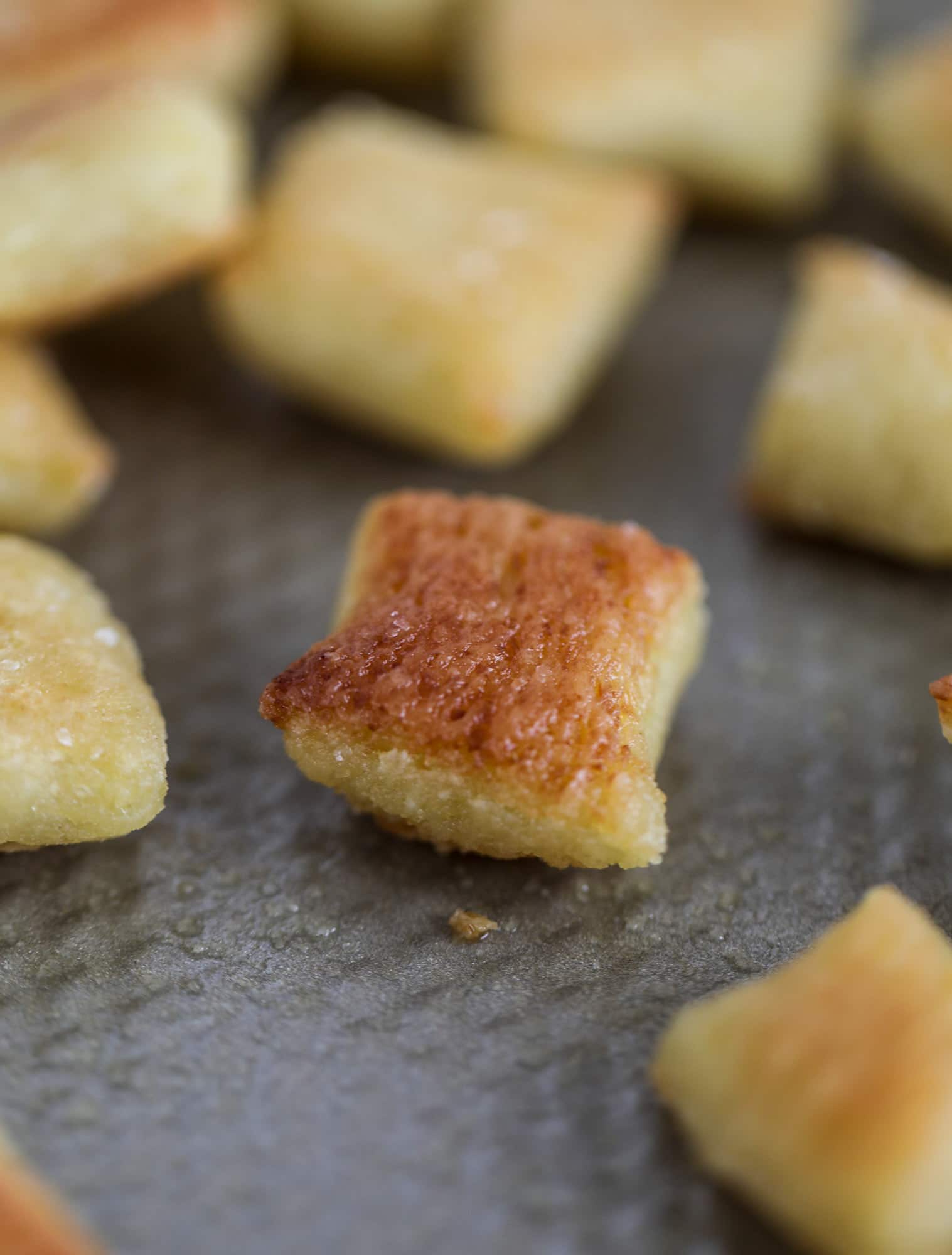 Homemade cauliflower gnocchi that tastes just like the Trader Joe's version! It's made with cauliflower, comes together fast and is super easy! I howsweeteats.com #cauliflower #gnocchi