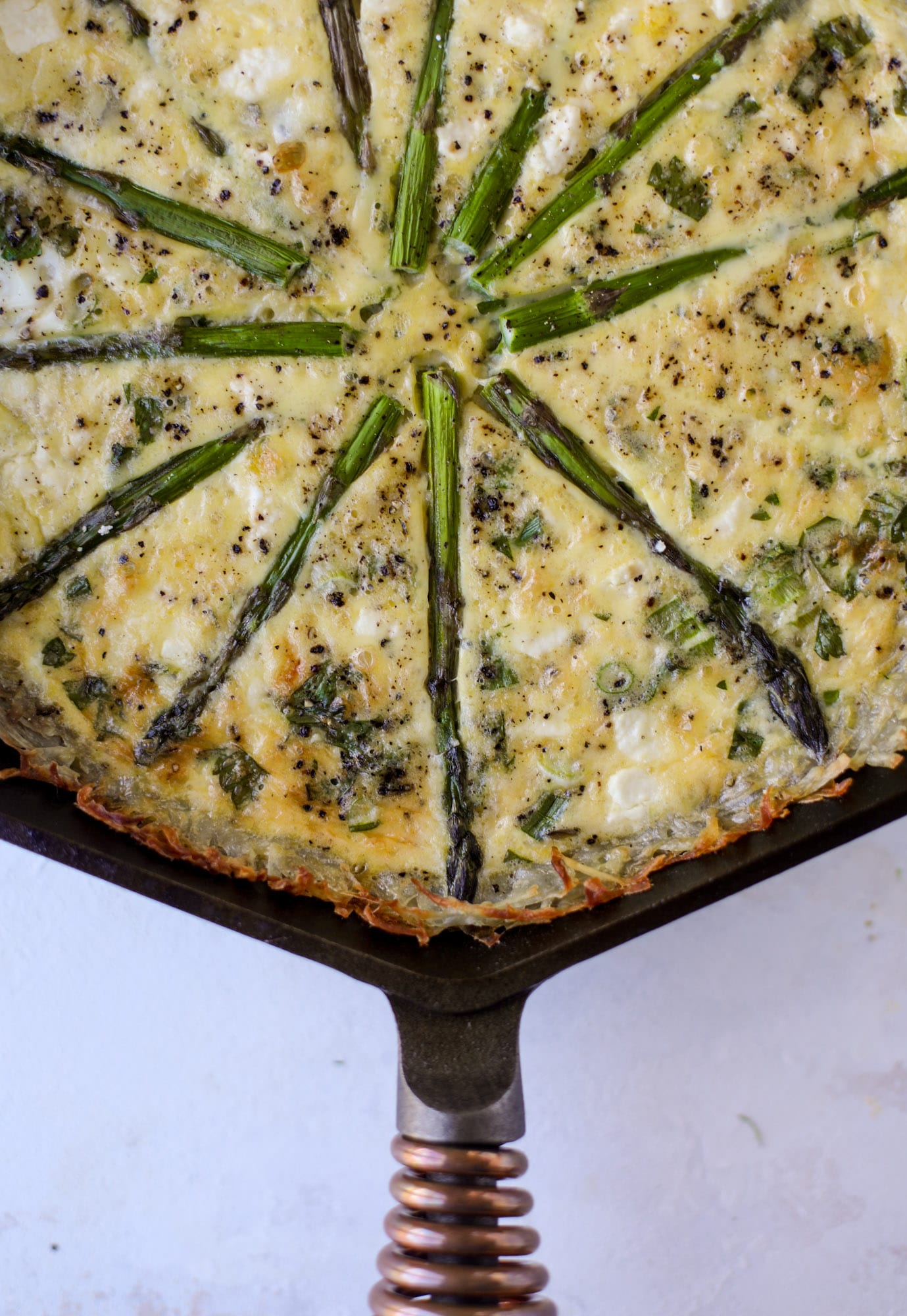 asparagus quiche with hash brown crust