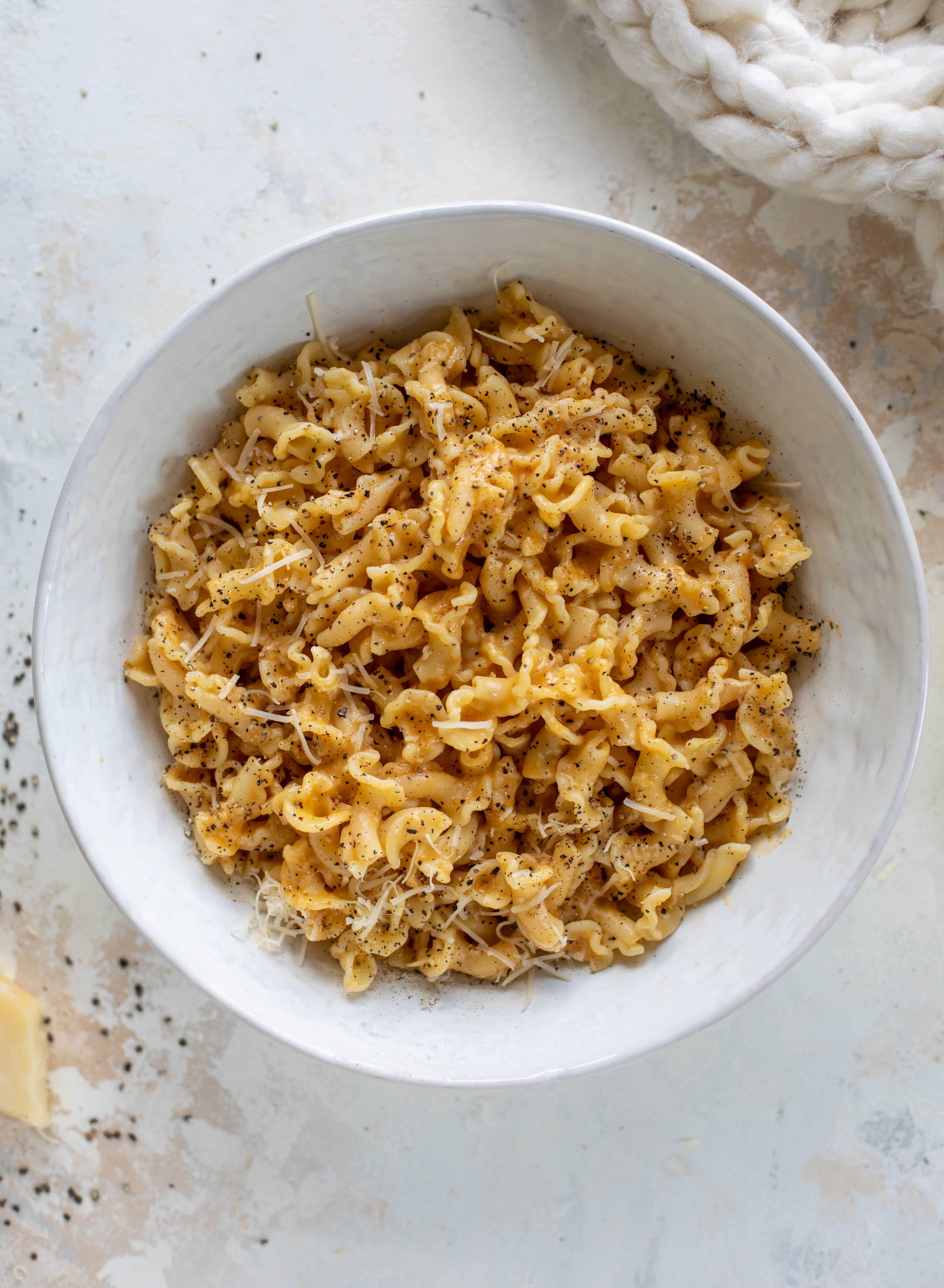 This pumpkin cacio e pepe is just like the classic pasta dish with a hint of fall. Pumpkin, black pepper and parm come together to make the delicious sauce! 