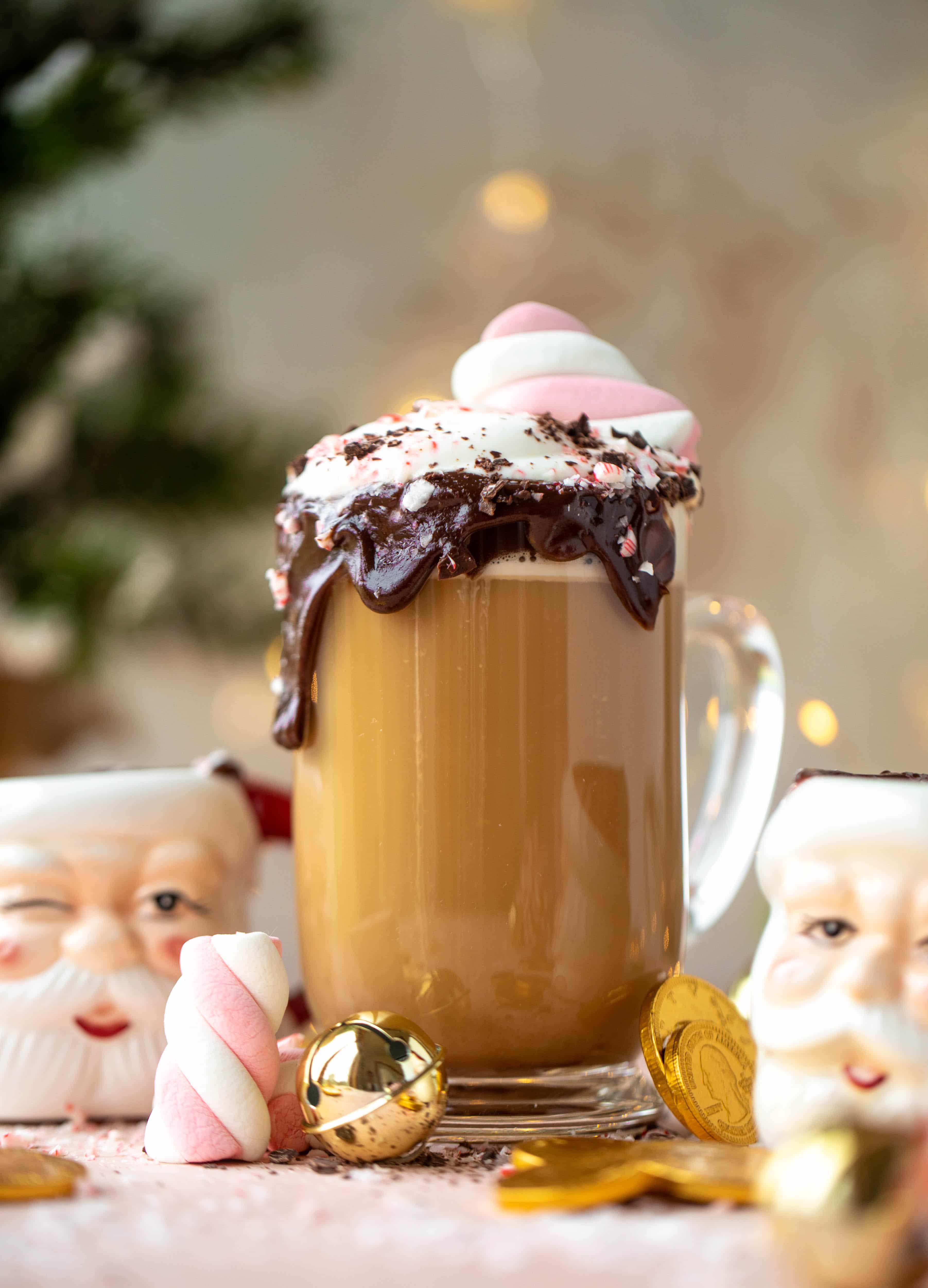 The saint nick special cocktail is perfect for the holiday season! Coffee, whiskey and irish cream come together to create a comforting, delish drink!