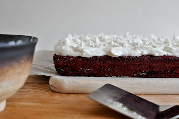Red Velvet Brownies with White Chocolate Frosting I howsweeteats.com