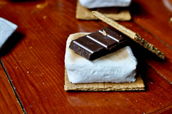 Beer Marshmallow S'mores I howsweeteats.com