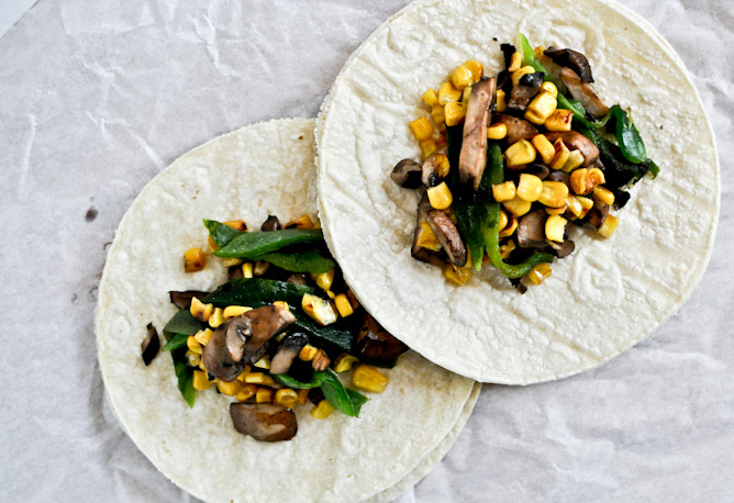Grilled Corn, Mushroom + Roasted Poblano Tacos with Chipotle Crema I howsweeteats.com