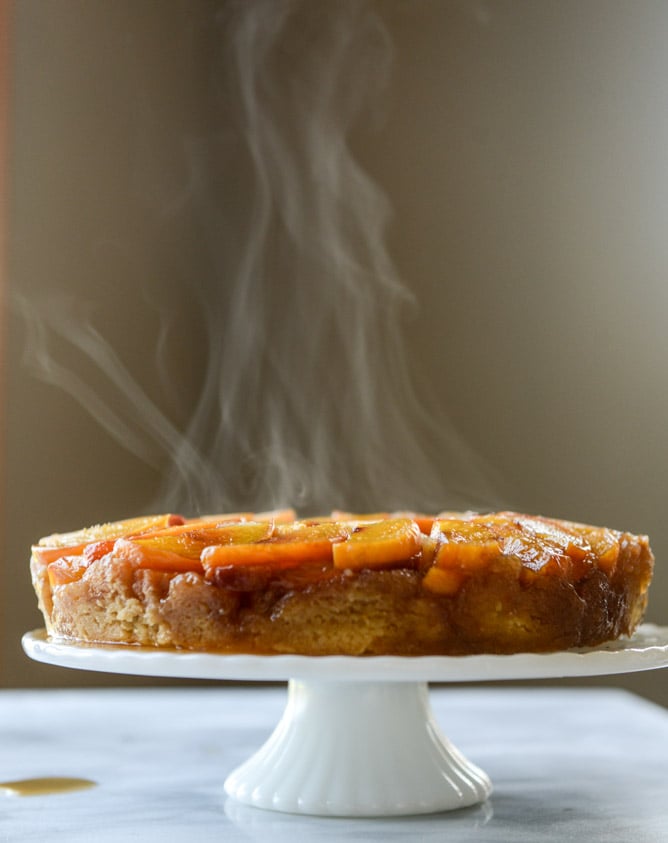 cinnamon sugar bourbon peach upside down cake I howsweeteats.com