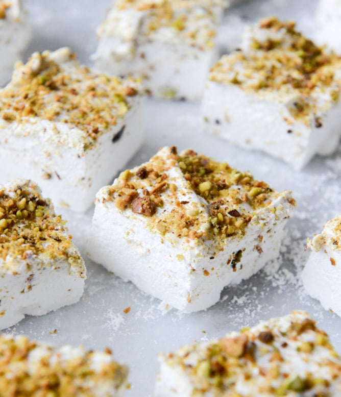 savory s'mores with pistachio marshmallows I howsweeteats.com