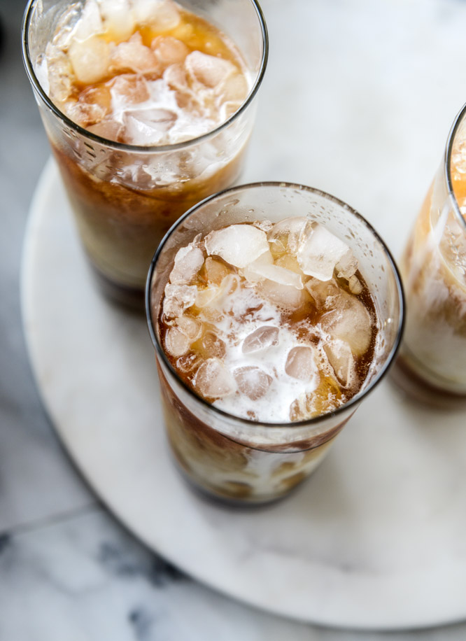 iced whiskey coffees with whiskey syrup I howsweeteats.com