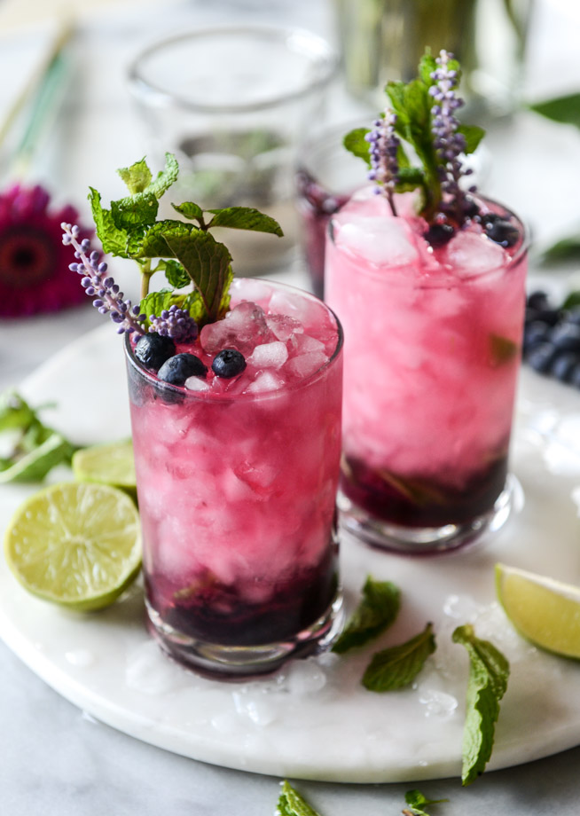 blueberry mojitos with lavender syrup I howsweeteats.com