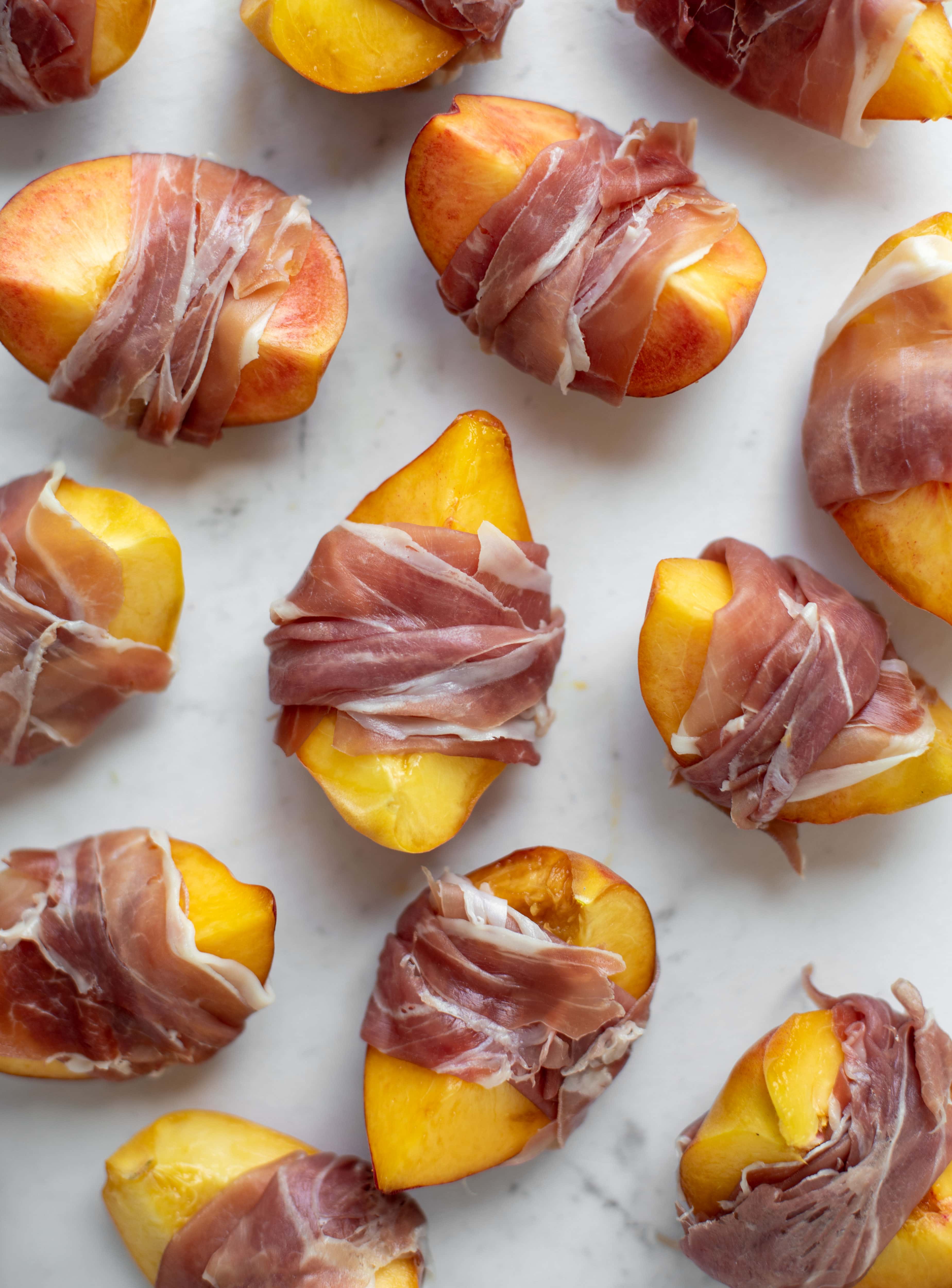 peaches wrapped in prosciutto
