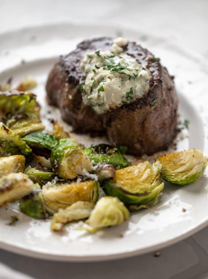 Best Filet Mignon - Seared Filet Mignon with Blue Cheese Butter