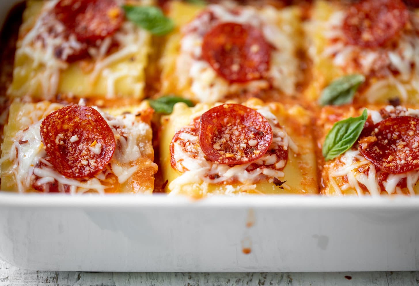 pepperoni pizza lasagna roll ups
