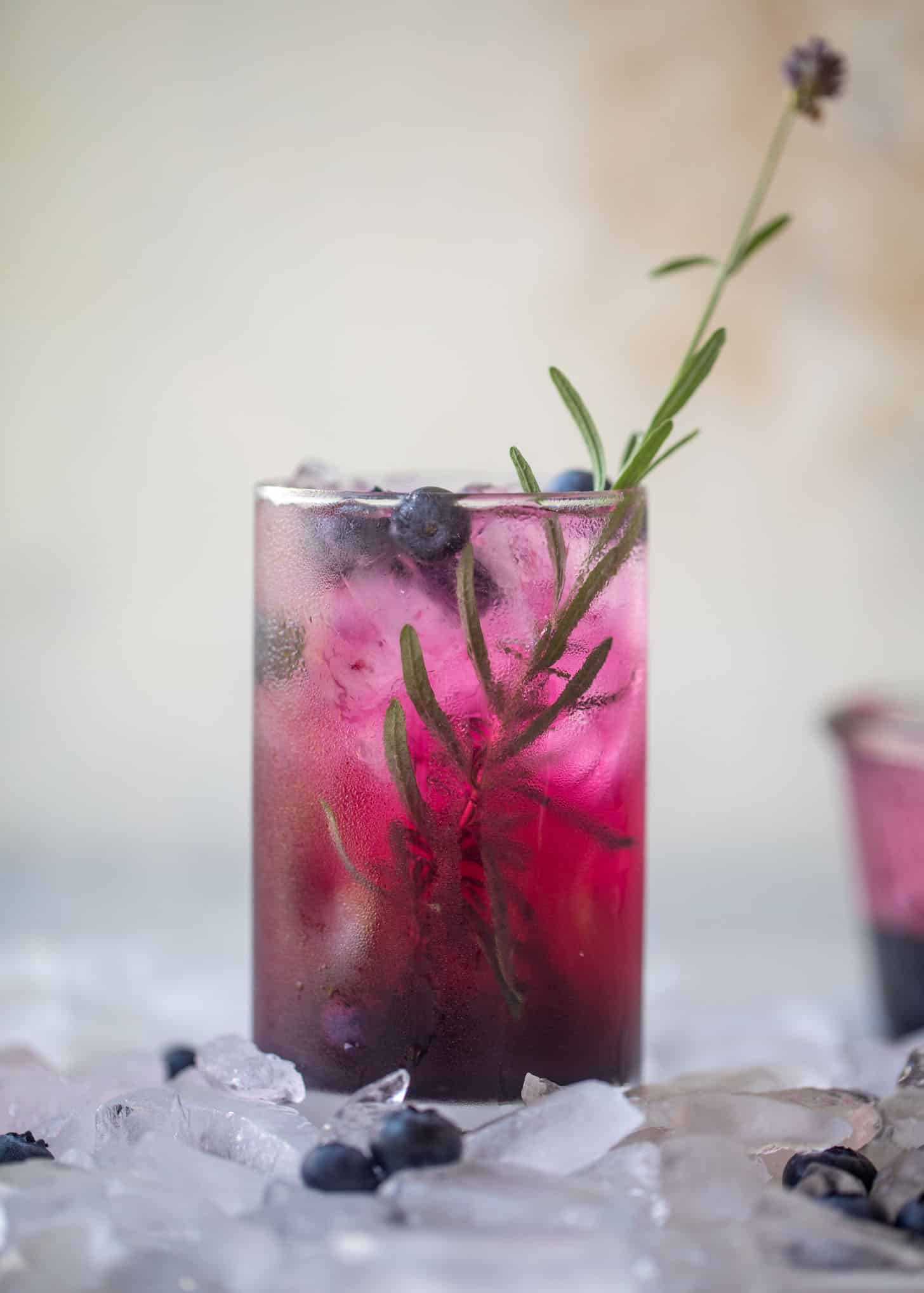 lavender blueberry vodka soda
