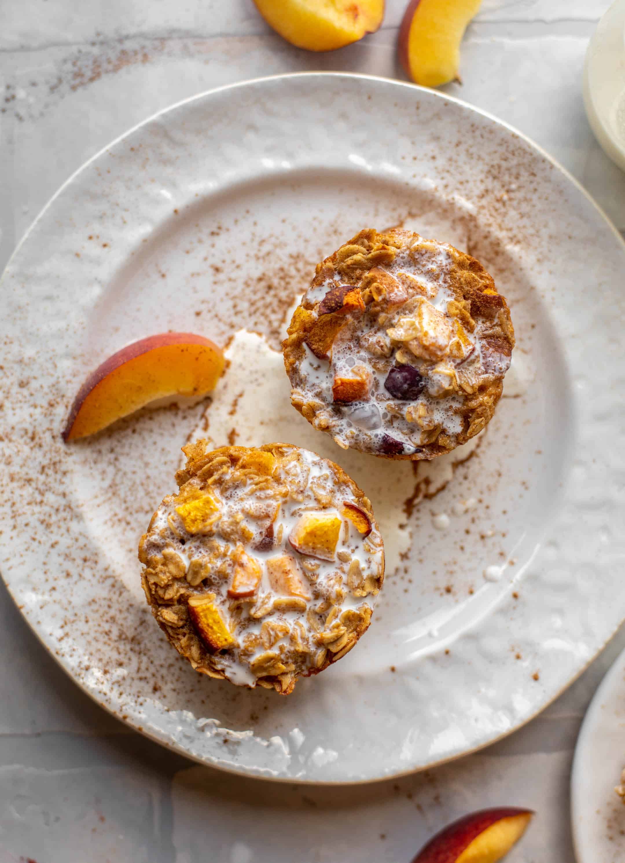 peaches and cream baked oatmeal cups