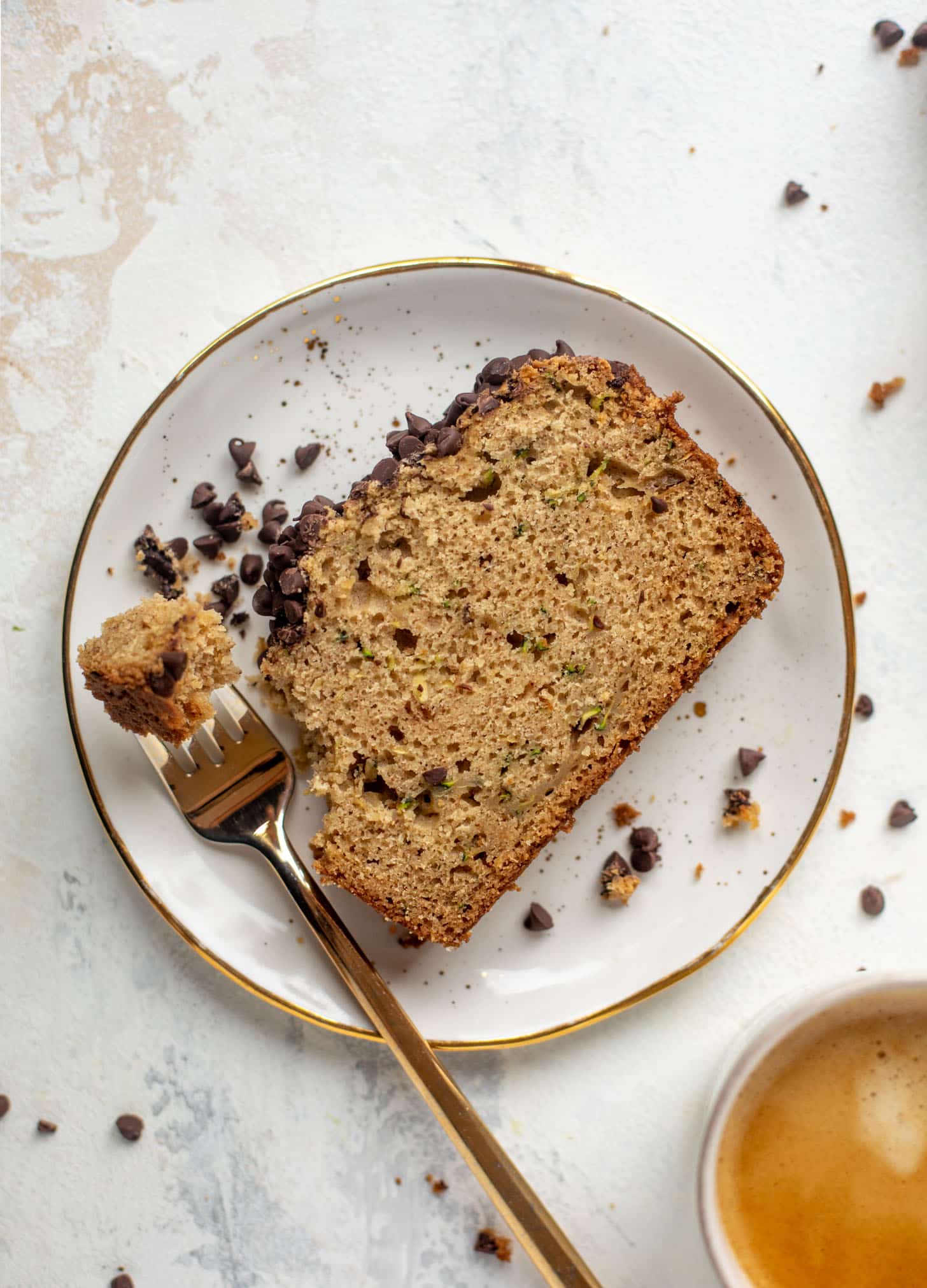 zucchini bread with chocolate chips