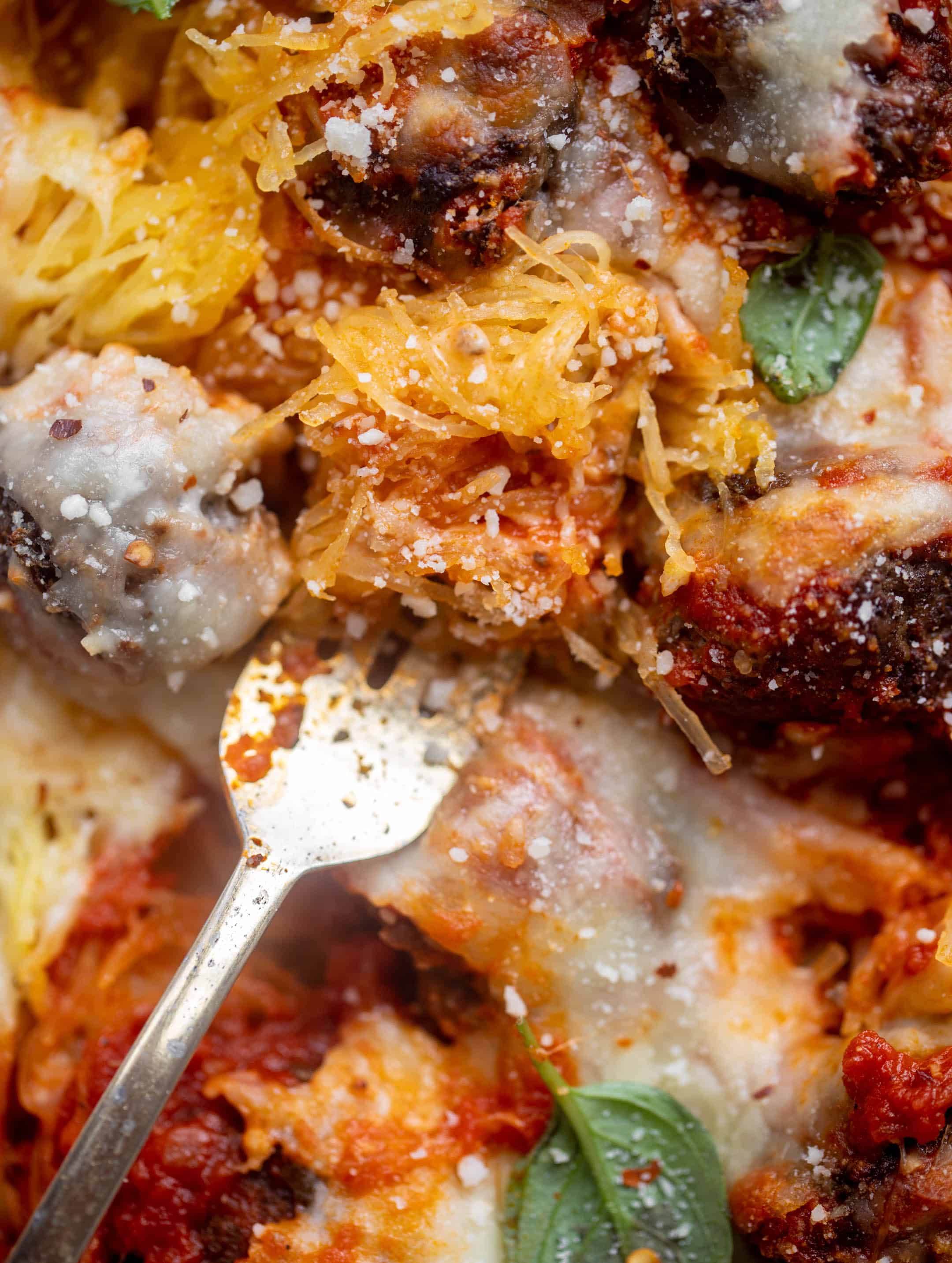 baked spaghetti squash and meatballs