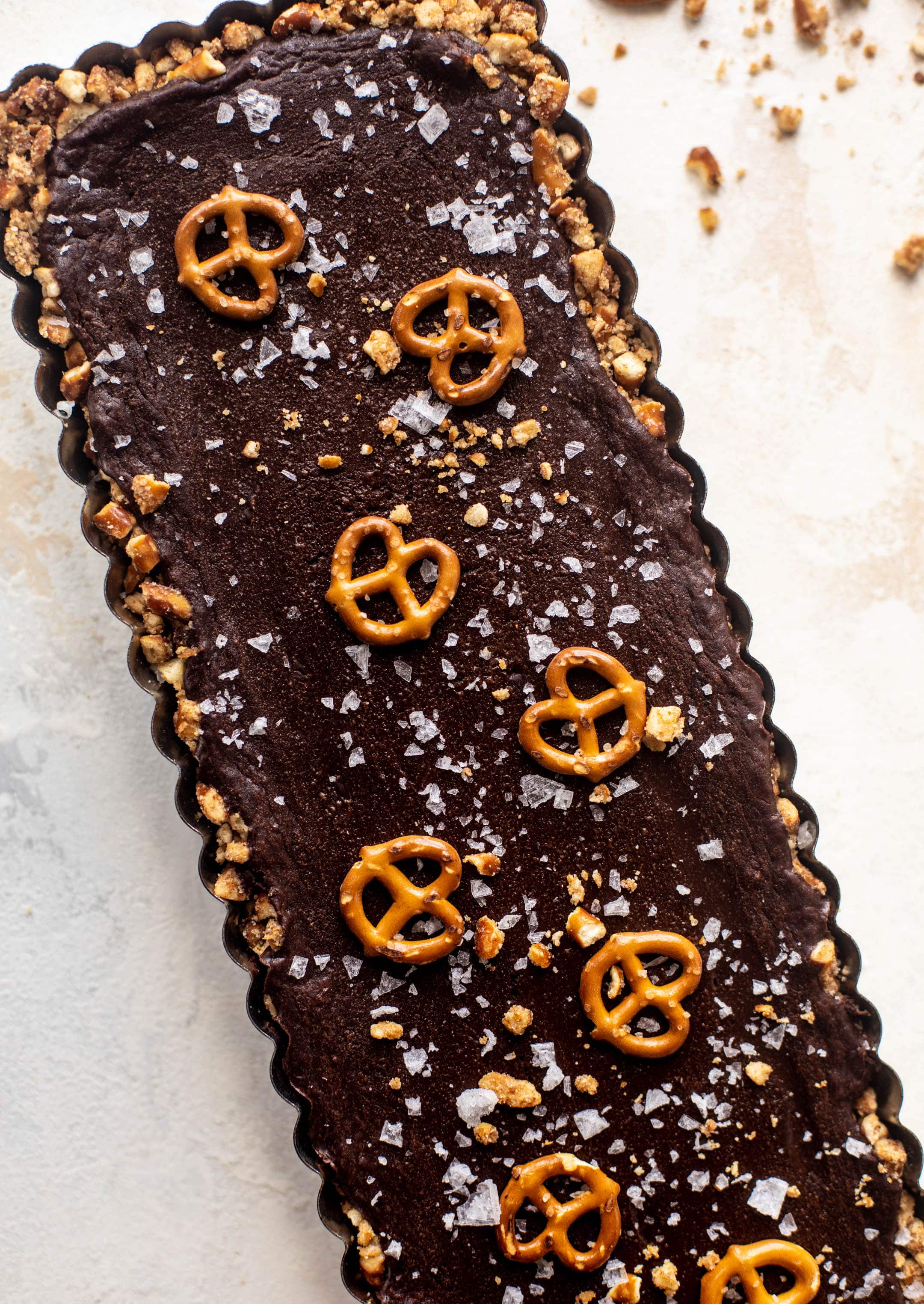 chocolate pretzel tart